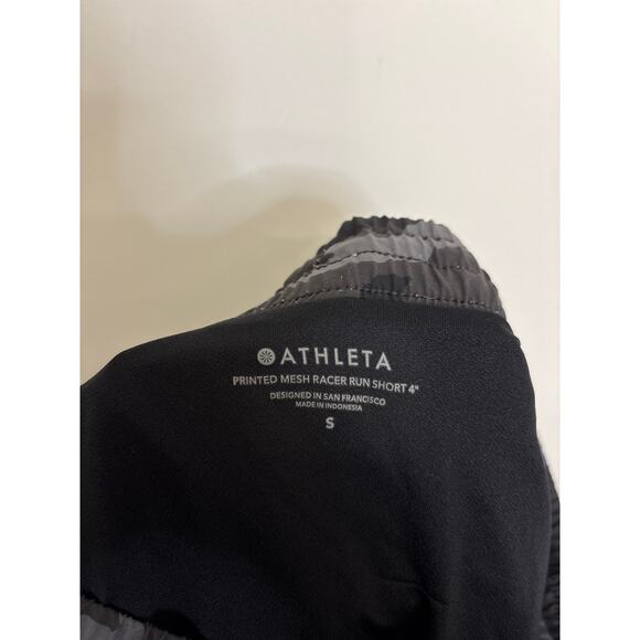 Athleta Shorts Womens Small Mesh Racer Run 4" Inseam Black Camo Athletic - Picture 4 of 6